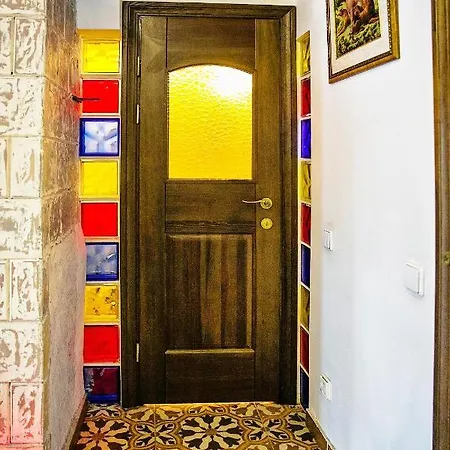Butas Napoleon'S Secret Spa Apartment