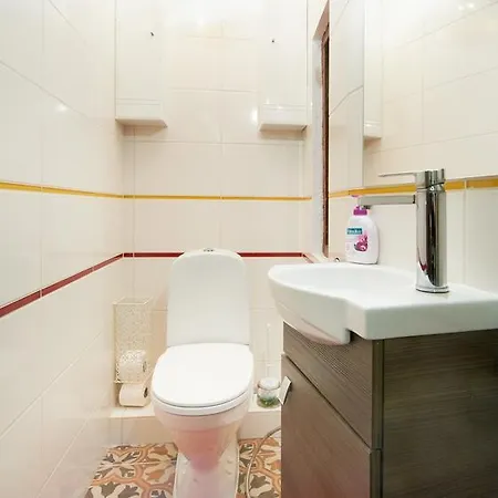 Butas Napoleon'S Secret Spa Apartment