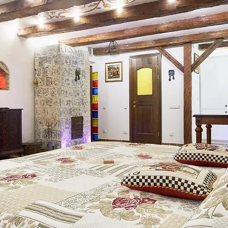 Butas Napoleon'S Secret Spa Apartment *
