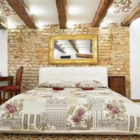 Napoleon'S Secret Spa Apartment Vilnius